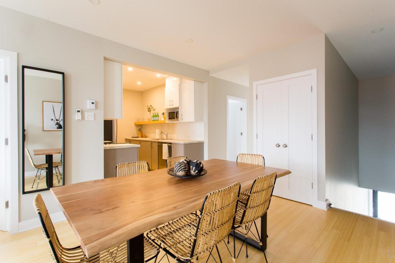 Trendy Little Italy 3 Bedroom Condo By Den Stays Montreal Bagian luar foto